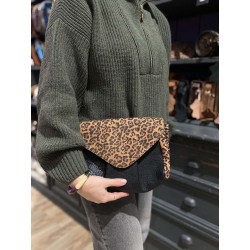 SUZON M - LEOPARD