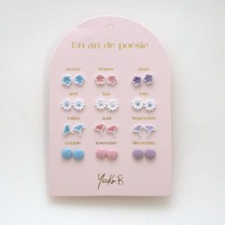 12 PAIRES DE BOUCLES...