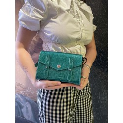 LE MINI INDISPENSABLE -...