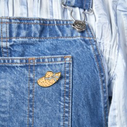 PIN'S CHAPEAU DE PAILLE