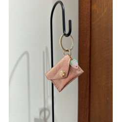 PORTE-CLES ENVELOPPE GRIGRI...