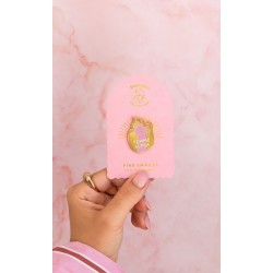 PIN'S FEMME ALPHA